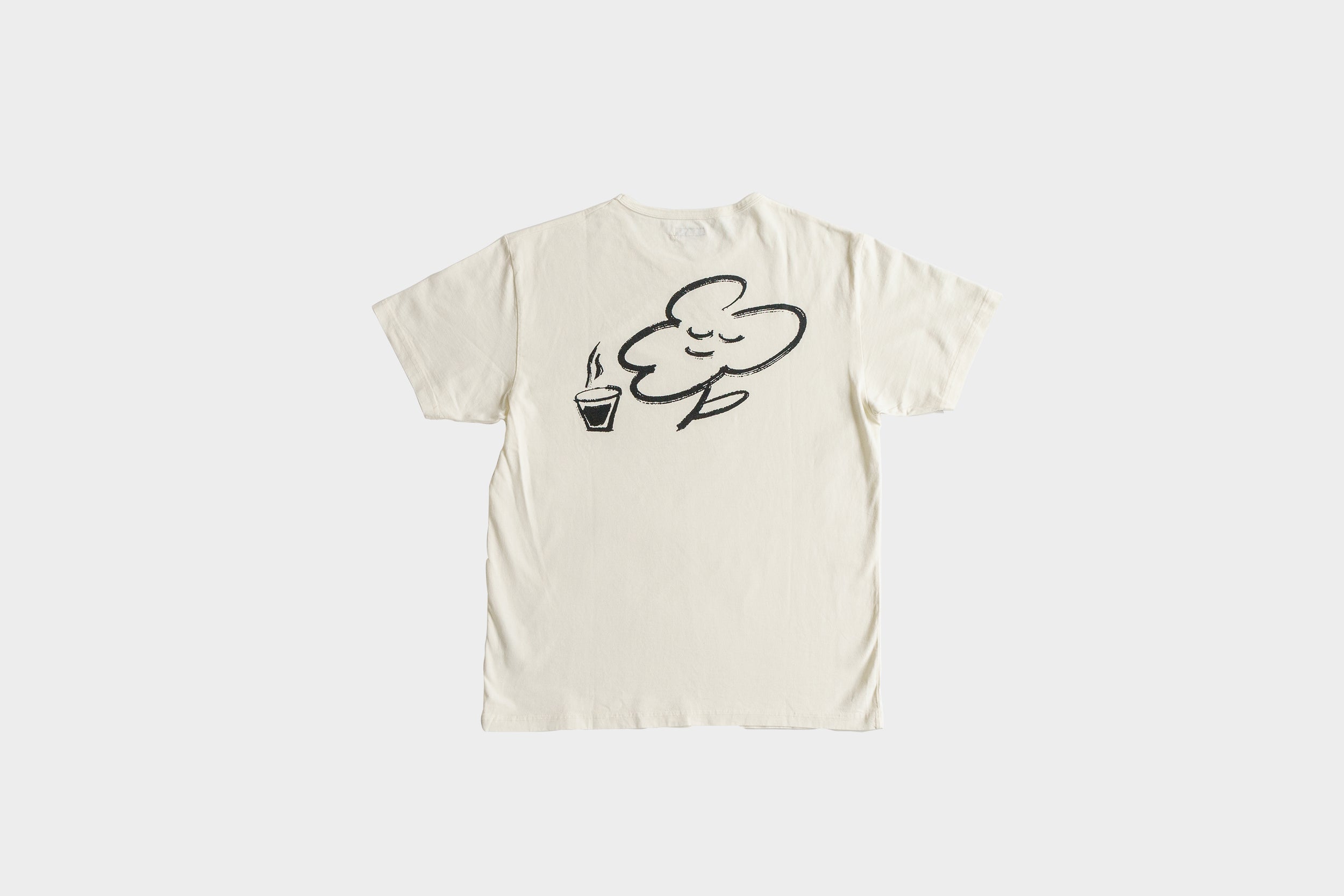 Terra Kaffe | White T-shirt with a black flower on the back